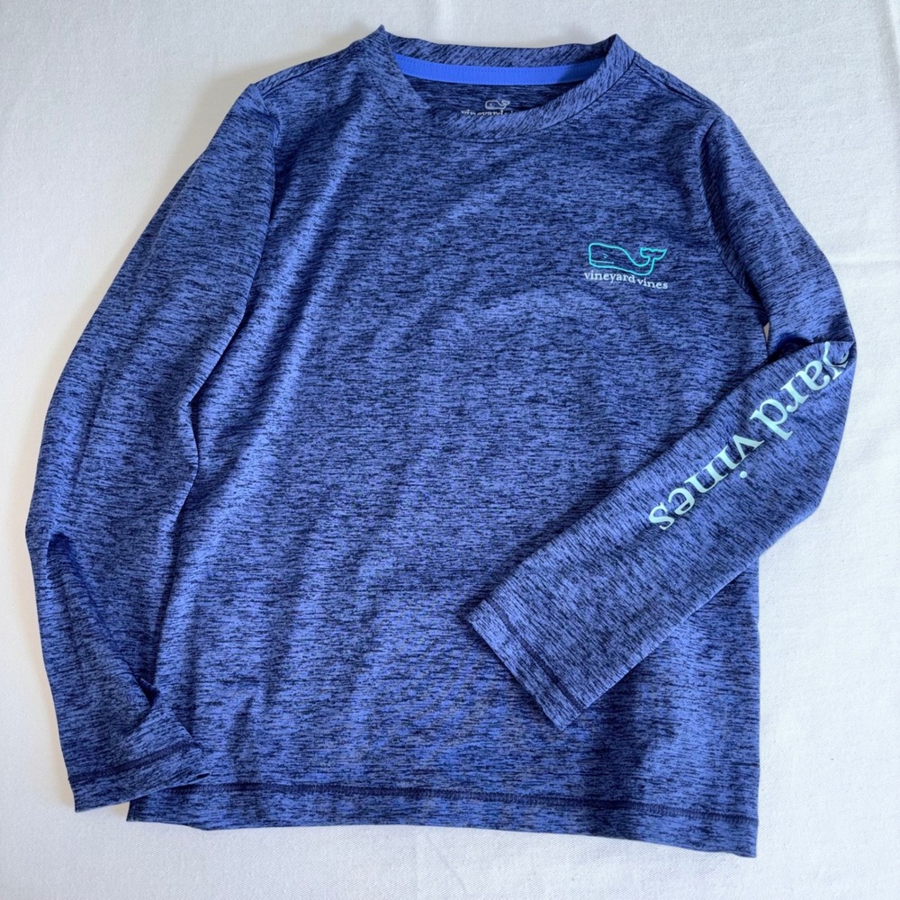 Vineyard Vines Performance Shirt age  6 Blue Whale Graphic Long Sleeve Tee